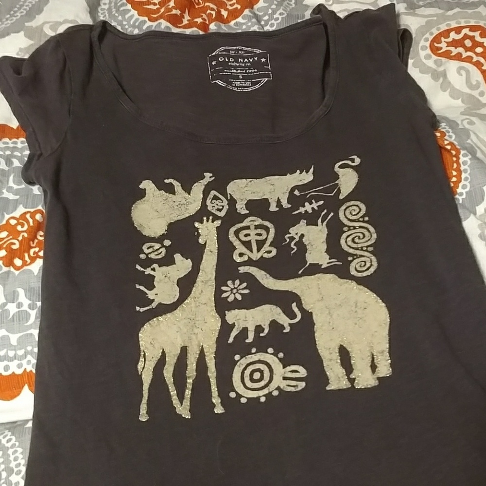 Old Navy shirt.